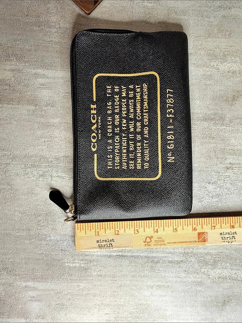 Coach Story Patch Pouch (from Reversible City Tote F37877) Black Zip Wallet